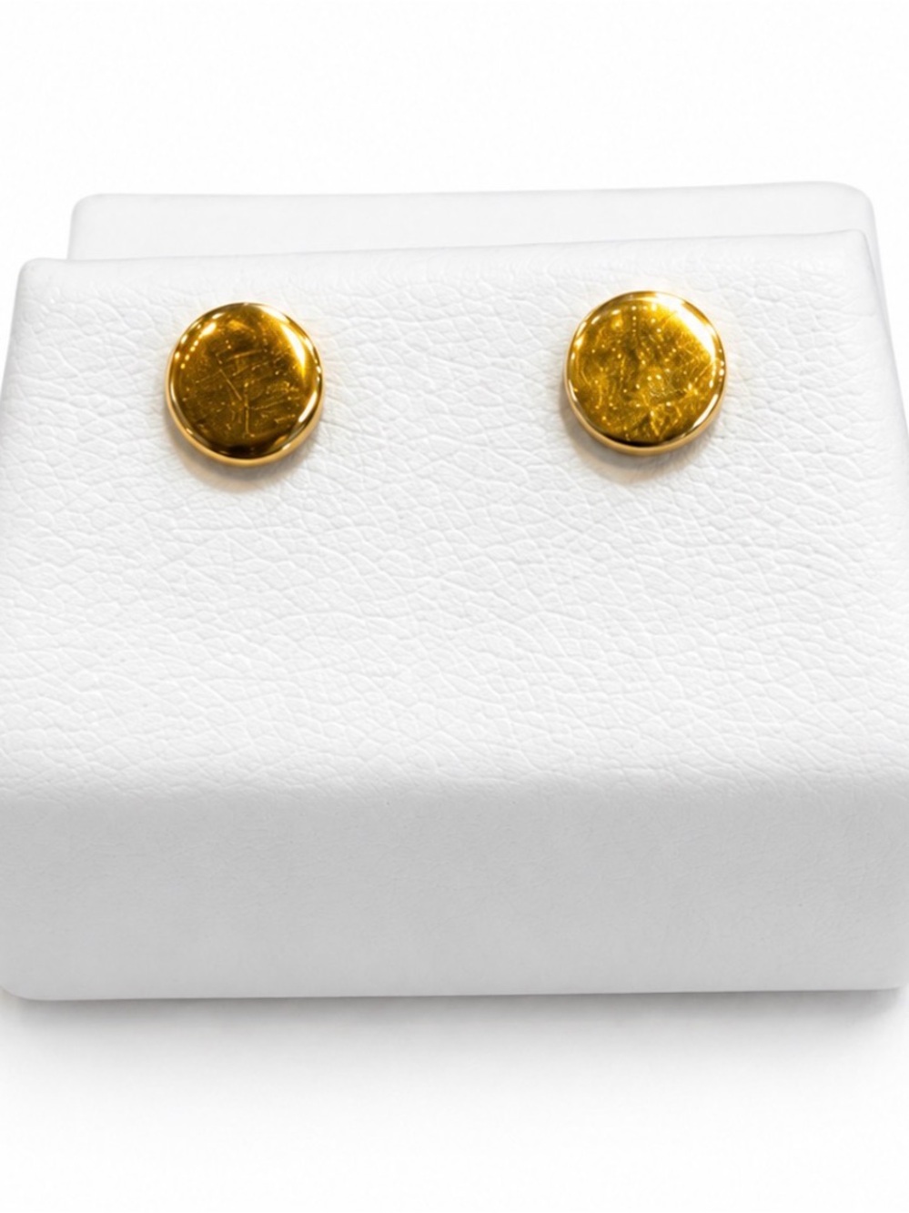 Luxury 14K Gold Round Stud Earrings | Fine Jewelry | Celebrity Stylist Curated